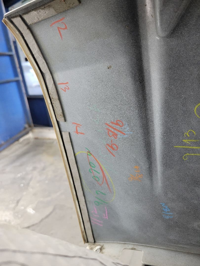 ヴォクシー80系　モデリスタ　フロントスポイラー