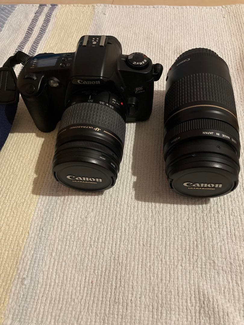 Canon EOS 一眼レフカメラ + レンズ2本　フィルム付き