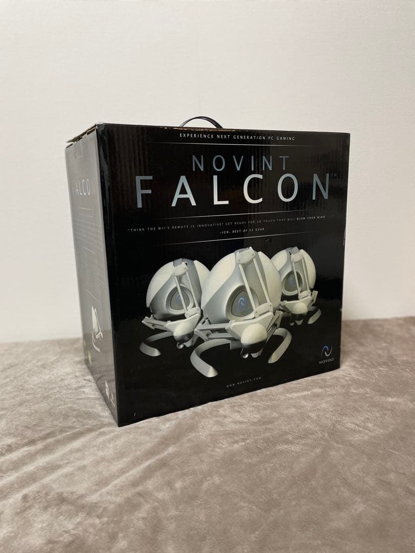 Novint Falcon - PC用ゲームコントローラー