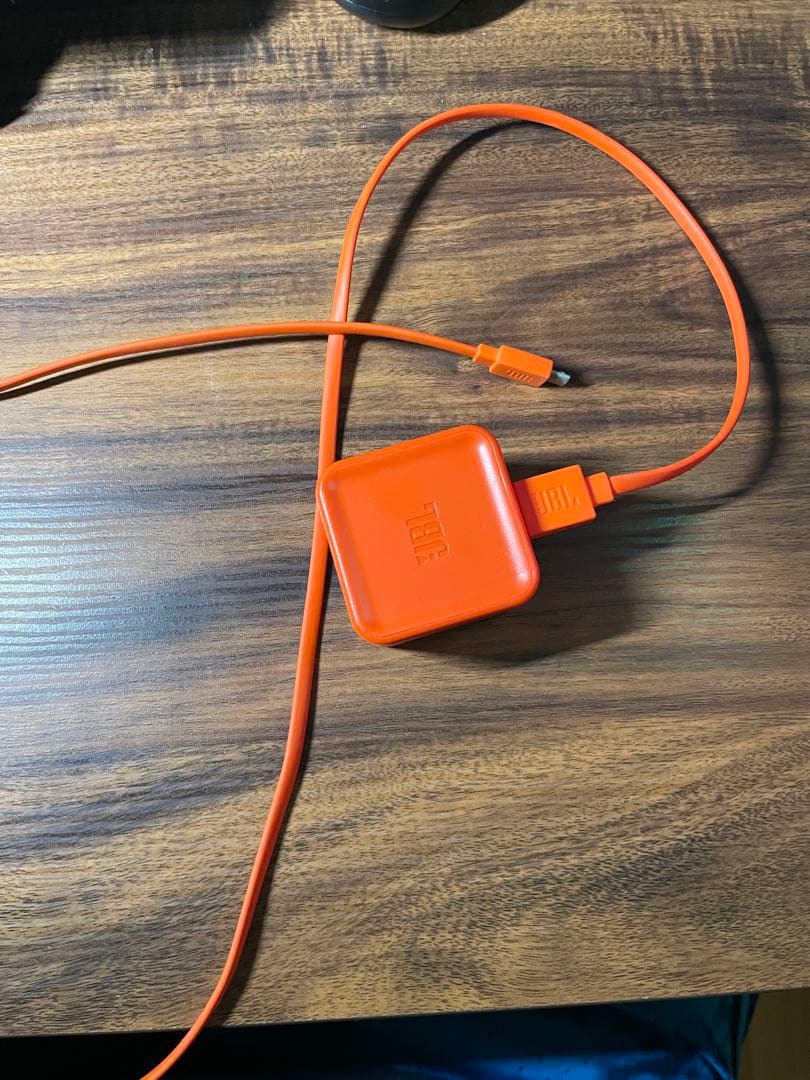 JBL PULSE 3 Bluetooth スピーカー 光る