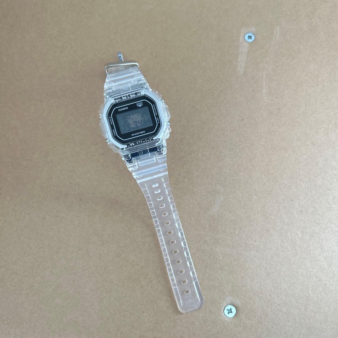 カシオ　G-SHOCK DW_5040RX_7JR お値下げOK