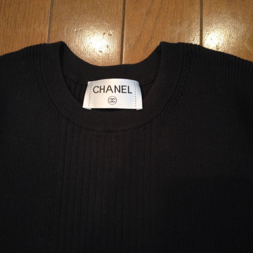 CHANEL ブラック 半袖Tシャツ 魚刺繍