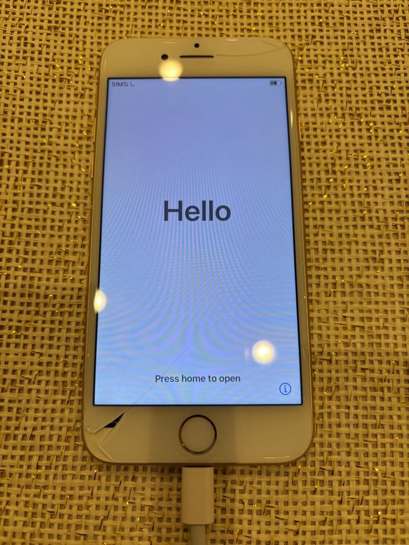 iPhone8 64GB ゴールド 本体