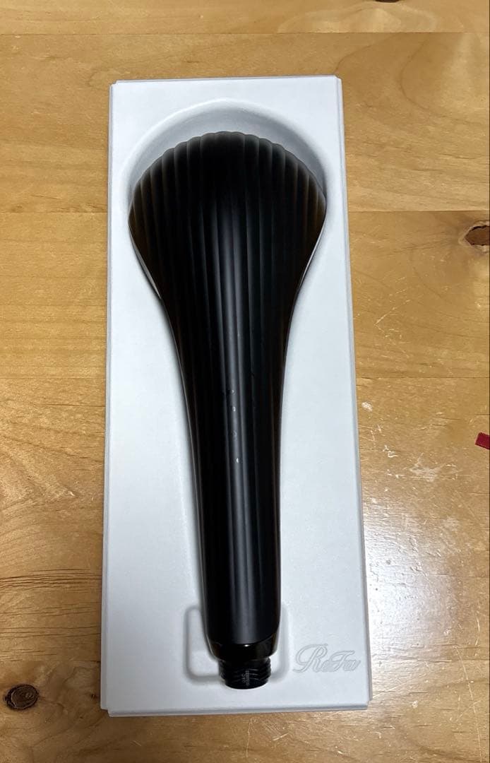 ＣＭ中！最新リファシャワーへッド！人気のブラック！定価33,000円！