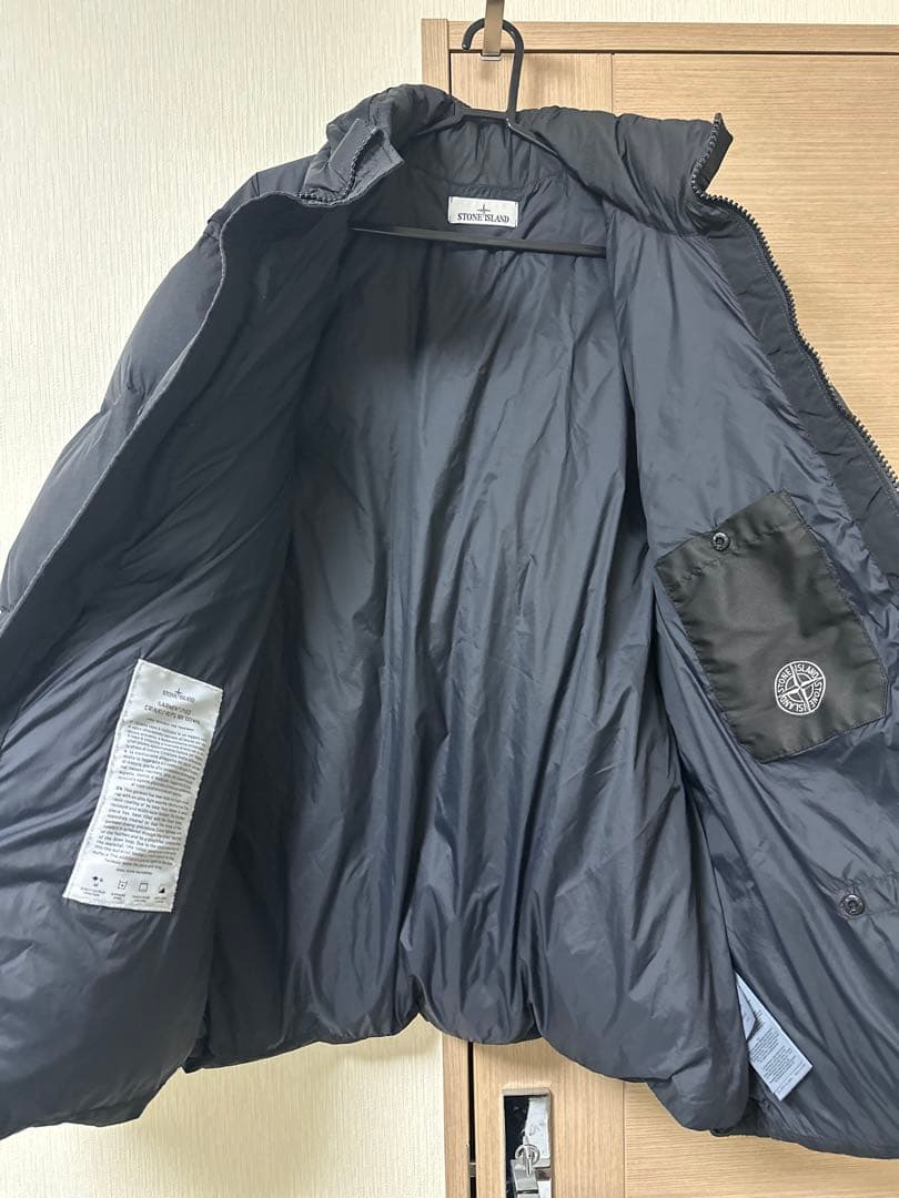 【最終値下げ】Stone  ブラック ダウンジャケット