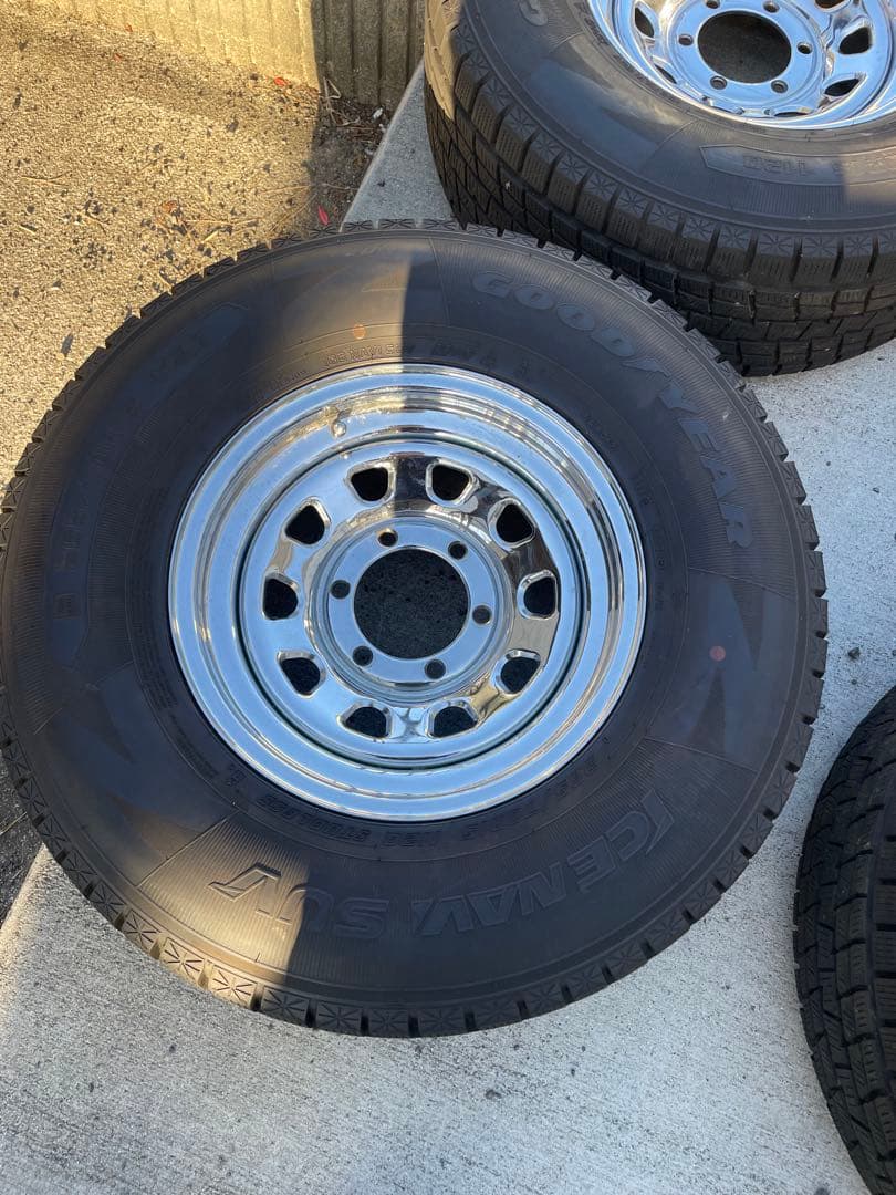 15インチデイトナホイールセンターキャップスタッドレス付