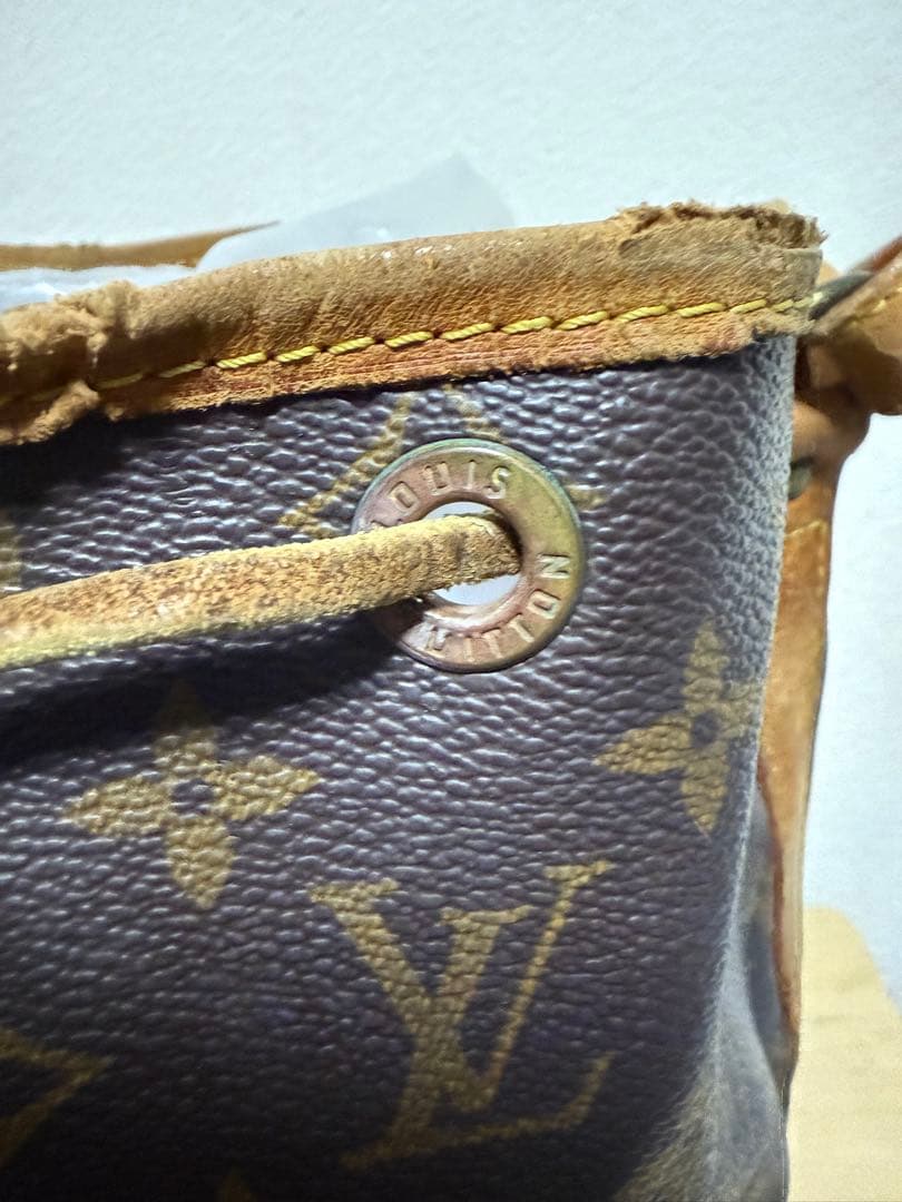 LV ルイヴィトン ノエ M42224 AR1900 モノグラム　巾着バッグ