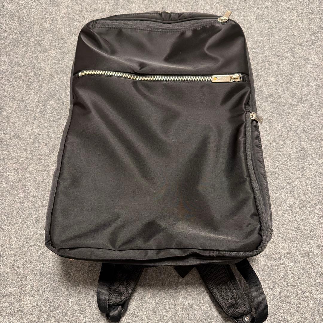 美品　エース　ace. バックパック　PCバッグ