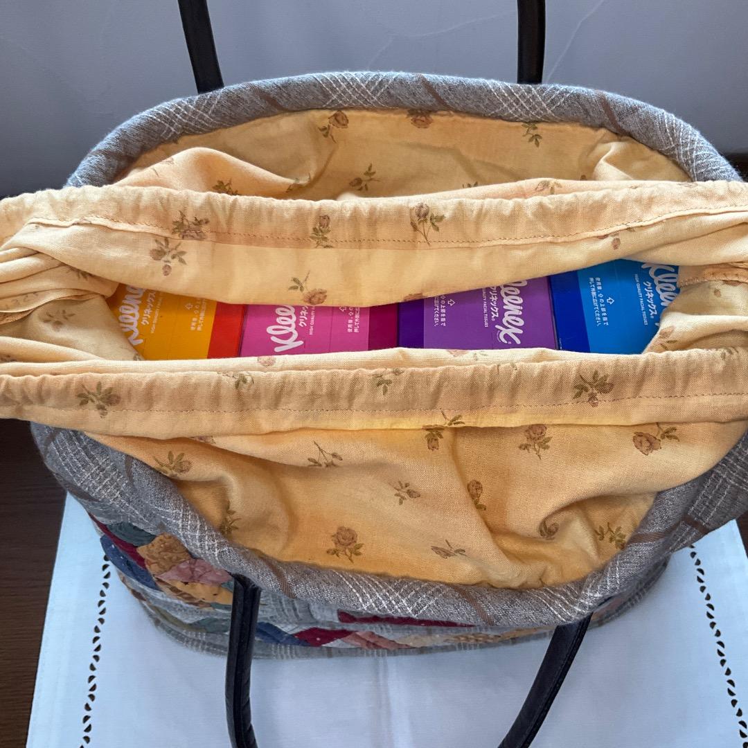 ハンドメイドパッチワークサンプラーかぼちゃ紐付きトートバッグ