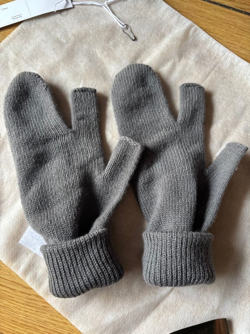 ⚫️専用⚫️ loomer カシミヤ　手袋　グレー　美品