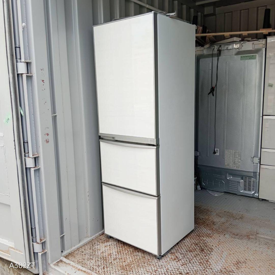 送料設置無料　Panasonic　自動製氷機能付き大型冷蔵庫　365L