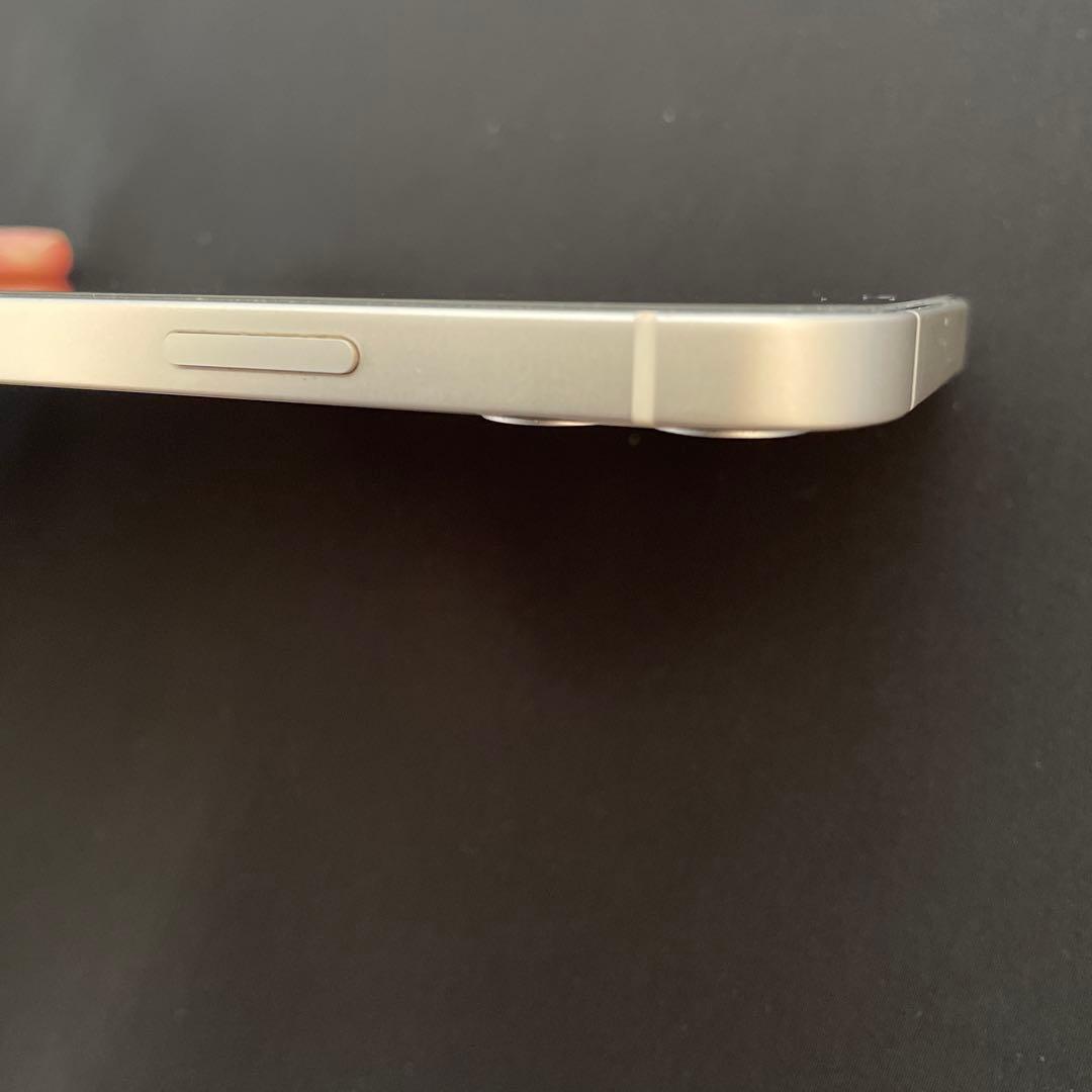 Apple iPhone 12 ホワイト 64GB SIMフリー　ケース付き