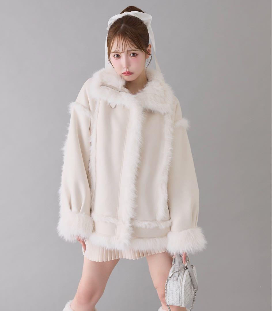 one after another NICE CLAUP ムートンミドルコート