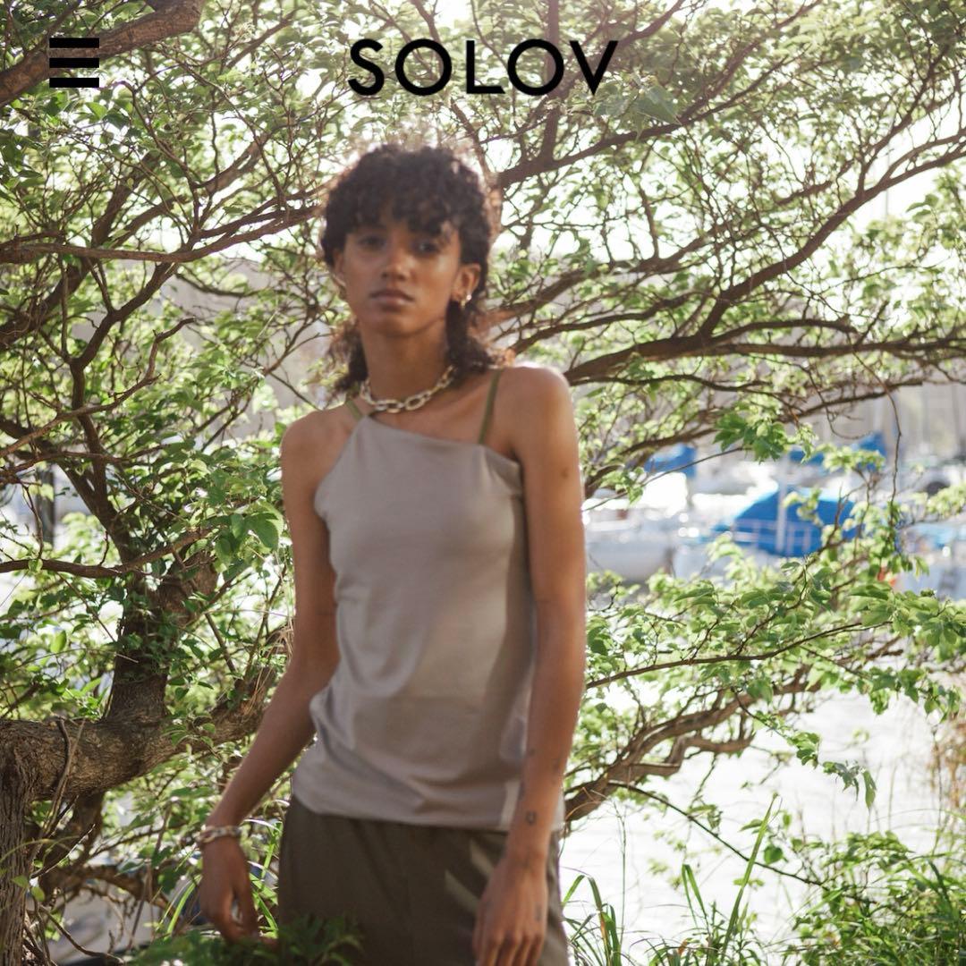 a8acooo様 SOLOV ソロヴ　2セット キャミソール水着,ラッシュガード