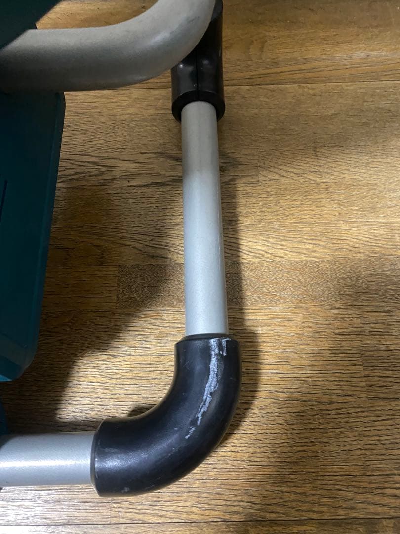 マキタ 充電式扇風機 CF300D