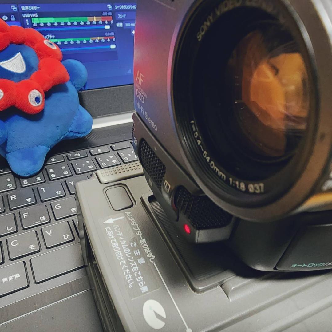 【動作確認済】SONY Hi8 高画質 8ミリ ビデオカメラ CCD-TR11