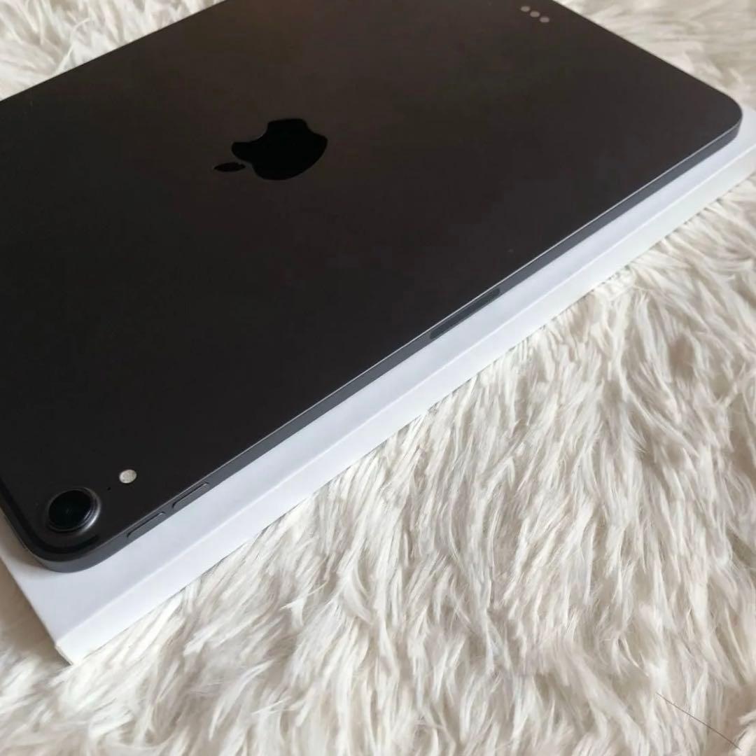 【完動品】iPad Pro 11インチ 256GB 【すぐ発送】