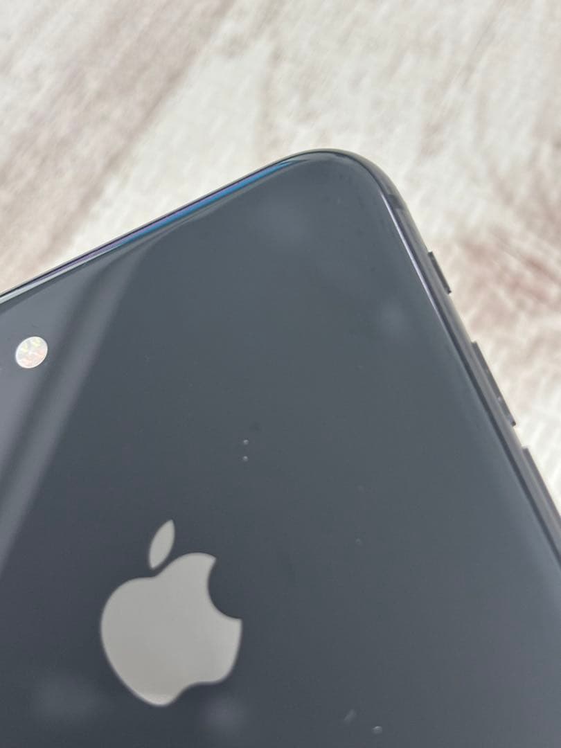 iPhone 8プラス　　　　　　　　　Apple iPhone8Plus 本体