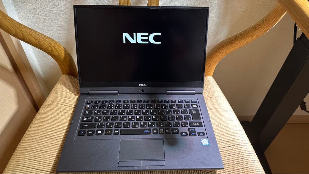 Windowsノート本体 LAVIE Hybrid ZERO PC-HZ550GAB