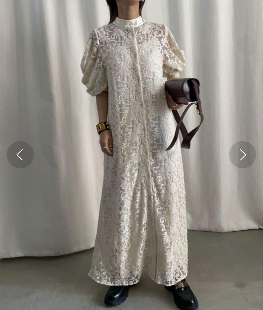 アメリ ドレスDRAPE SLEEVE EMBROIDERY DRESS