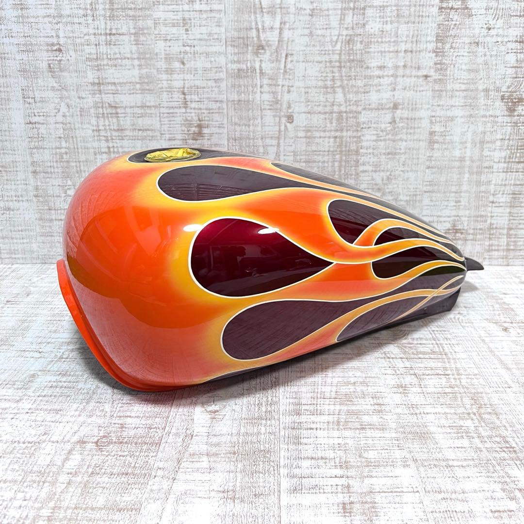 美品　スティード　400 タンク　ガソリンタンク　フレア　カスタム