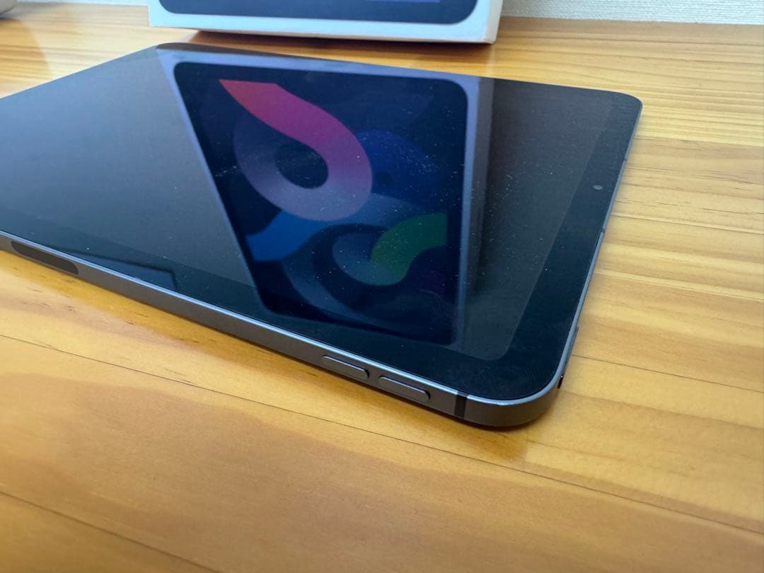 【美品】iPad Air4　Wifi+Cellular　simフリー