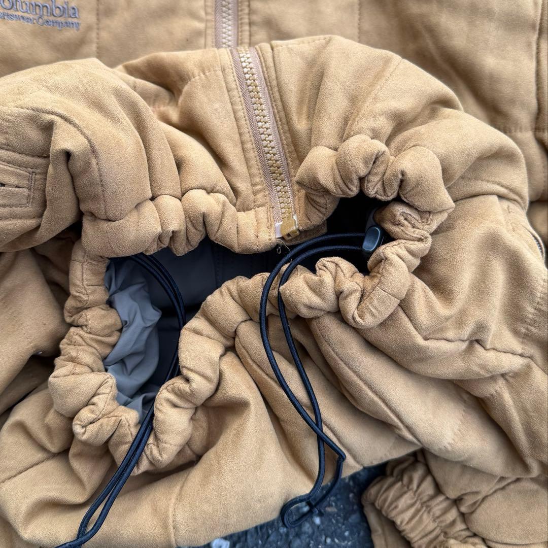 る*ん様 Columbia hooded puffer jacket ベージュ