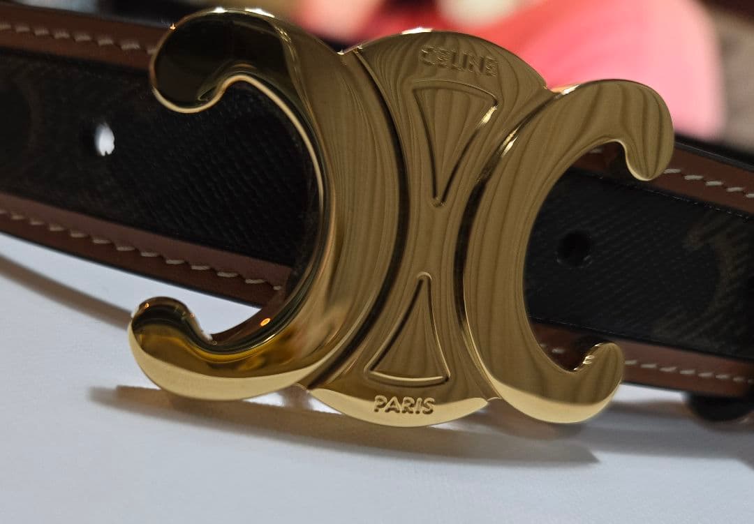 再値下げ！CELINE ミディアム 25MM トリオンフ ベルト 85