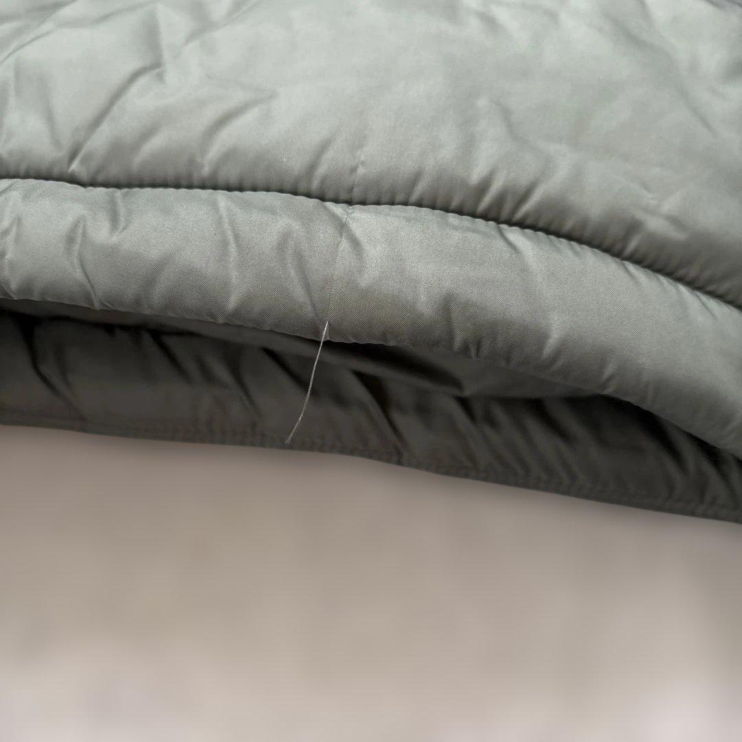 HELLY HANSEN アウター　ダウン　Mサイズ