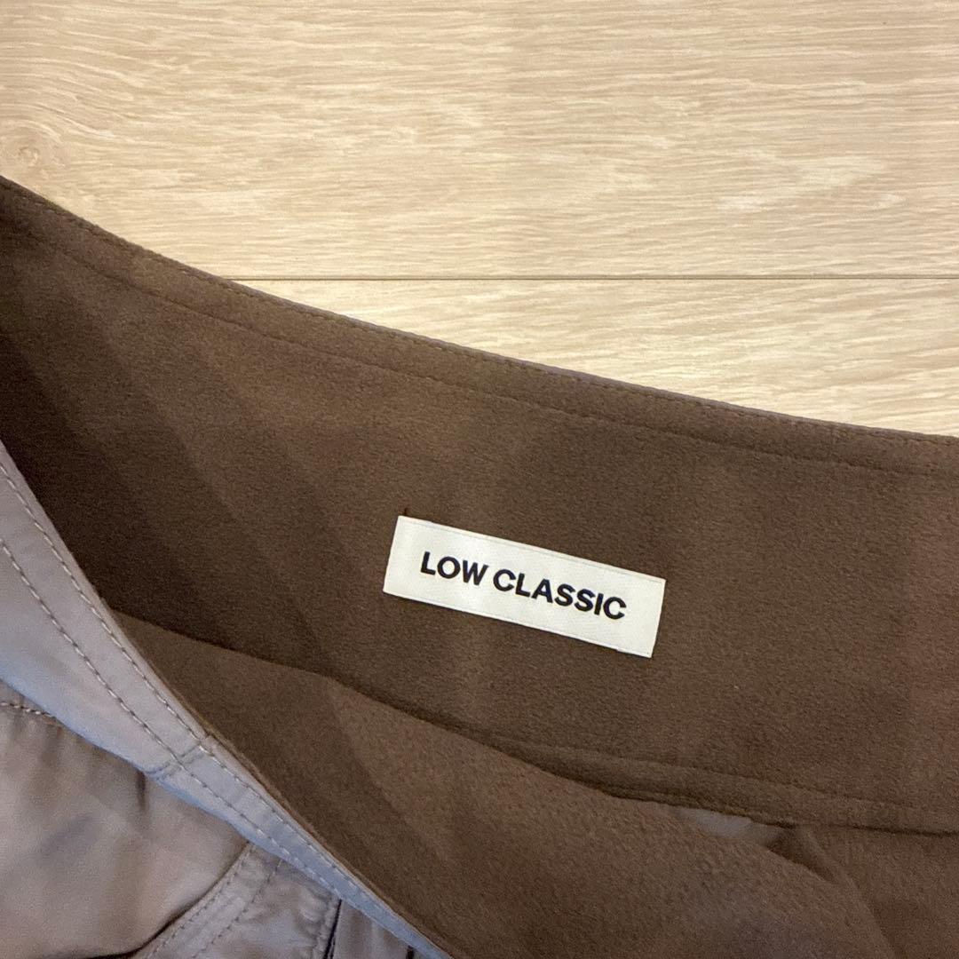 スカート LOW CLASSIC BUBBLE MINI SKIRT LW243SK01