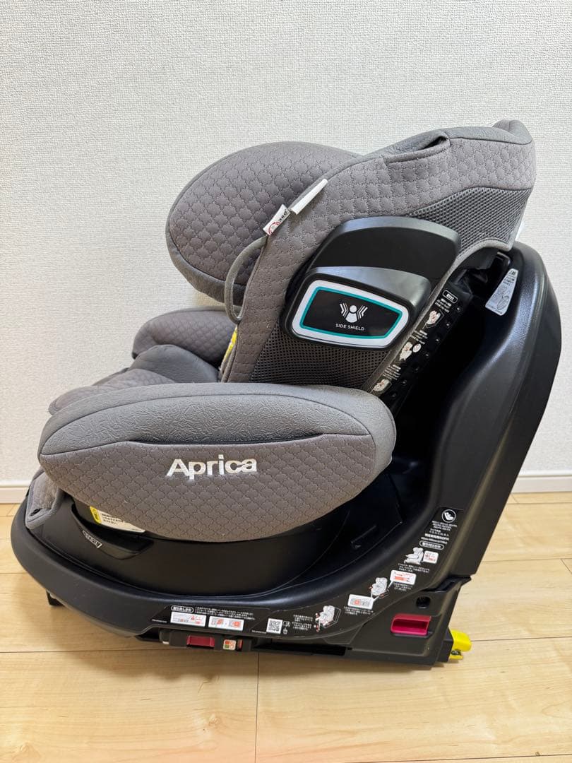 アップリカ チャイルドシート フラディアグロウ ISOFIX プレミアム