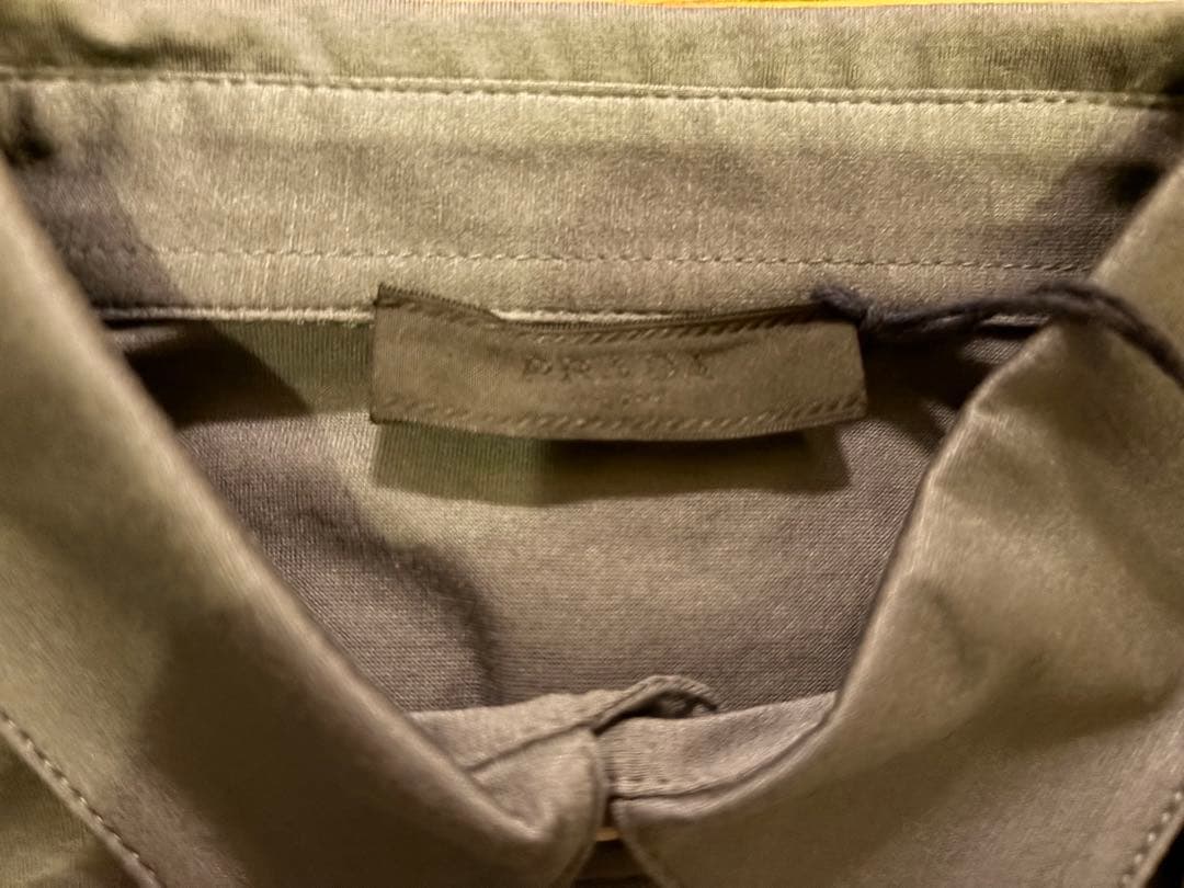 PRADA グレー 長袖ポロシャツ 新品タグ付き　MENS