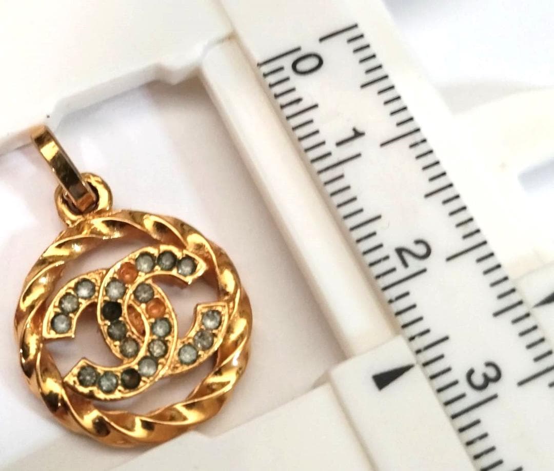 CHANEL ヴィンテージ ペンダントトップ ココマーク カラーストーン