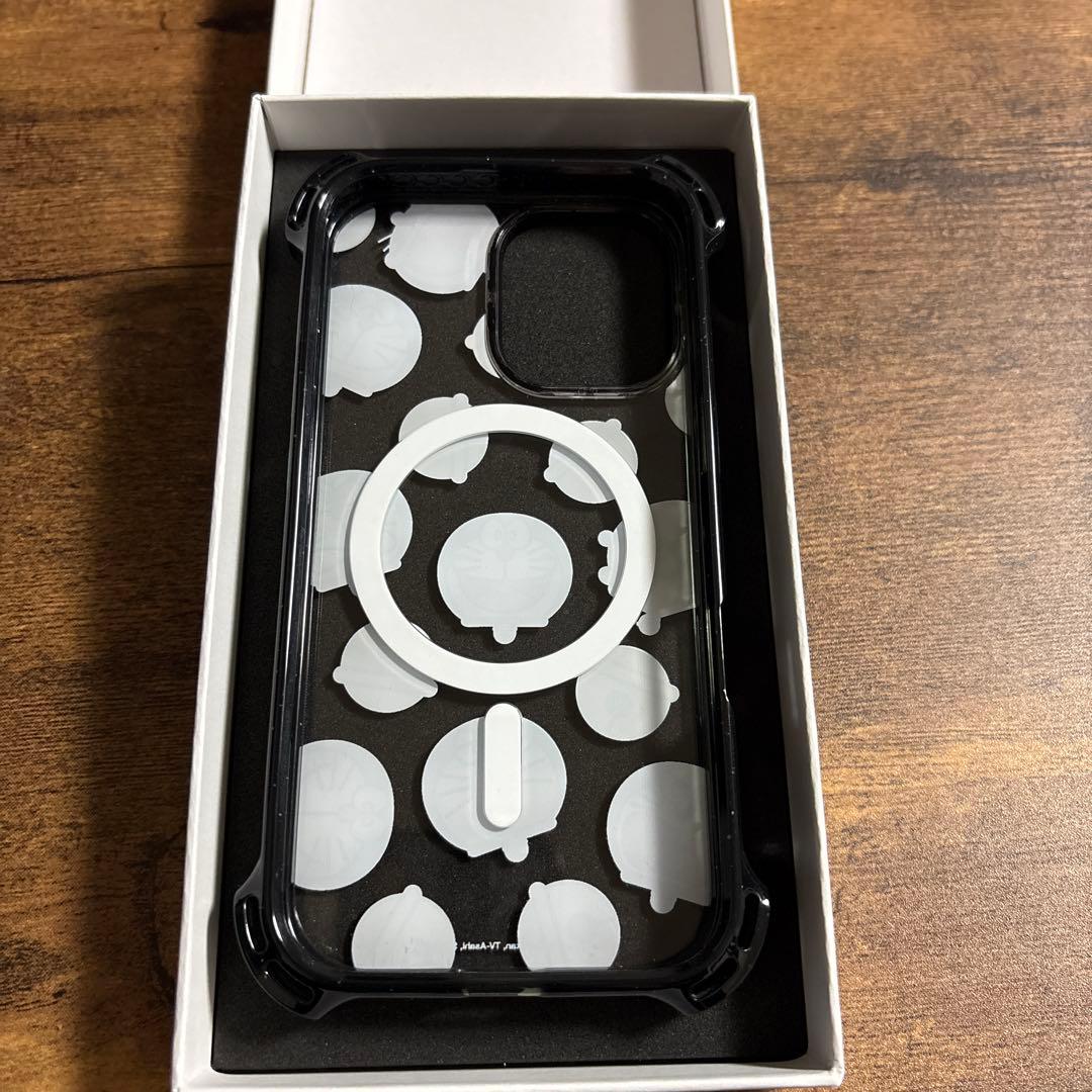 CASETIFYドラえもんハードバウンスケースiPhone16用