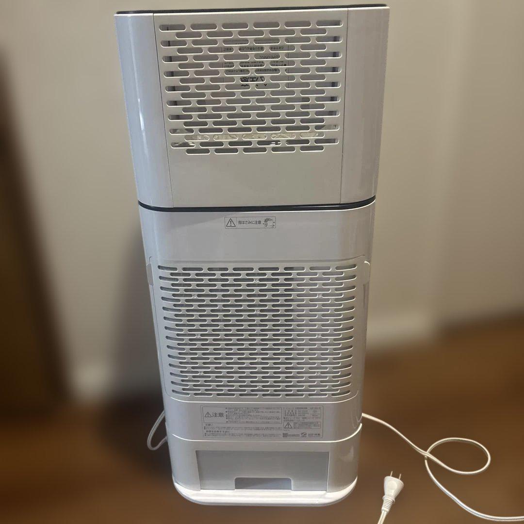 H*U様 IRIS OHYAMA 除湿機 ホワイト 2021年製