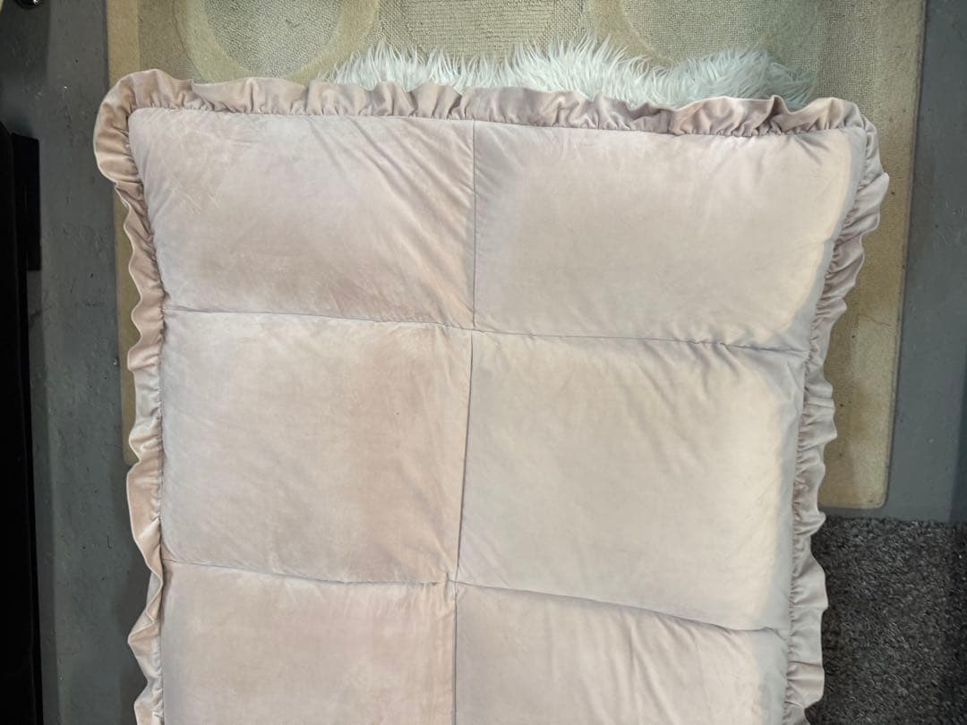 フランフラン　カランフロアソファ　ピンク