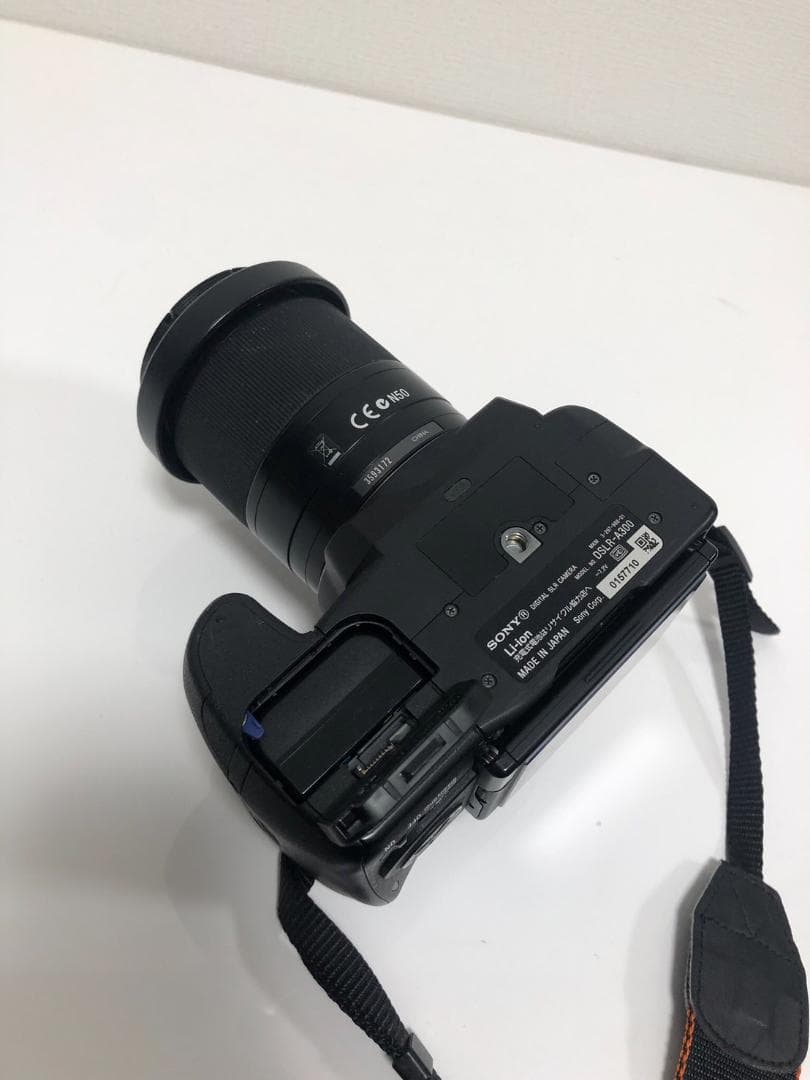 SONY α300 レンズキット　DT3.5-5.6/18-70