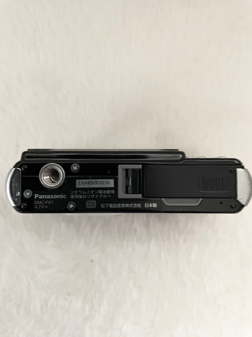 Panasonic LUMIX DMC-FX7 カメラ　デジカメ　コンデジ