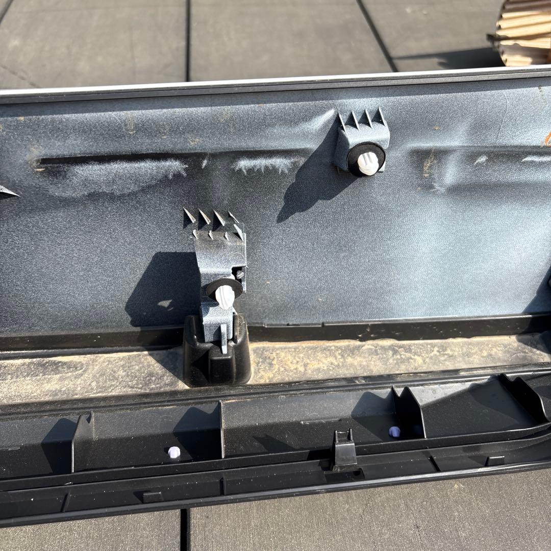 アルファード40 フロントマットガード左右 スライドマットガード左右(ジャンク)