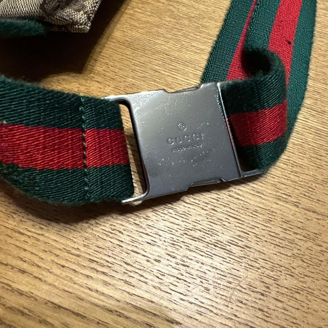 よる　Gucci GGキャンバス ボディバッグ162962