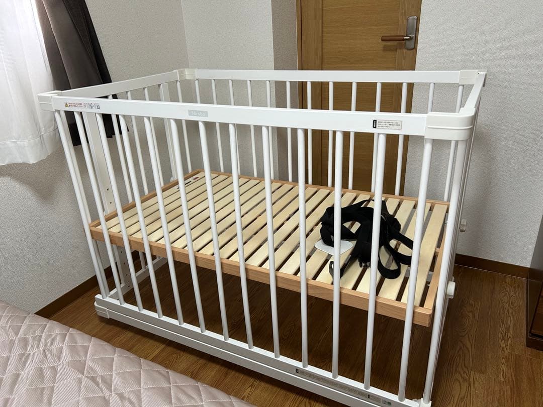 farska ベッドサイドベッド 03ベビーベッド ファルスカ　白　添い寝可