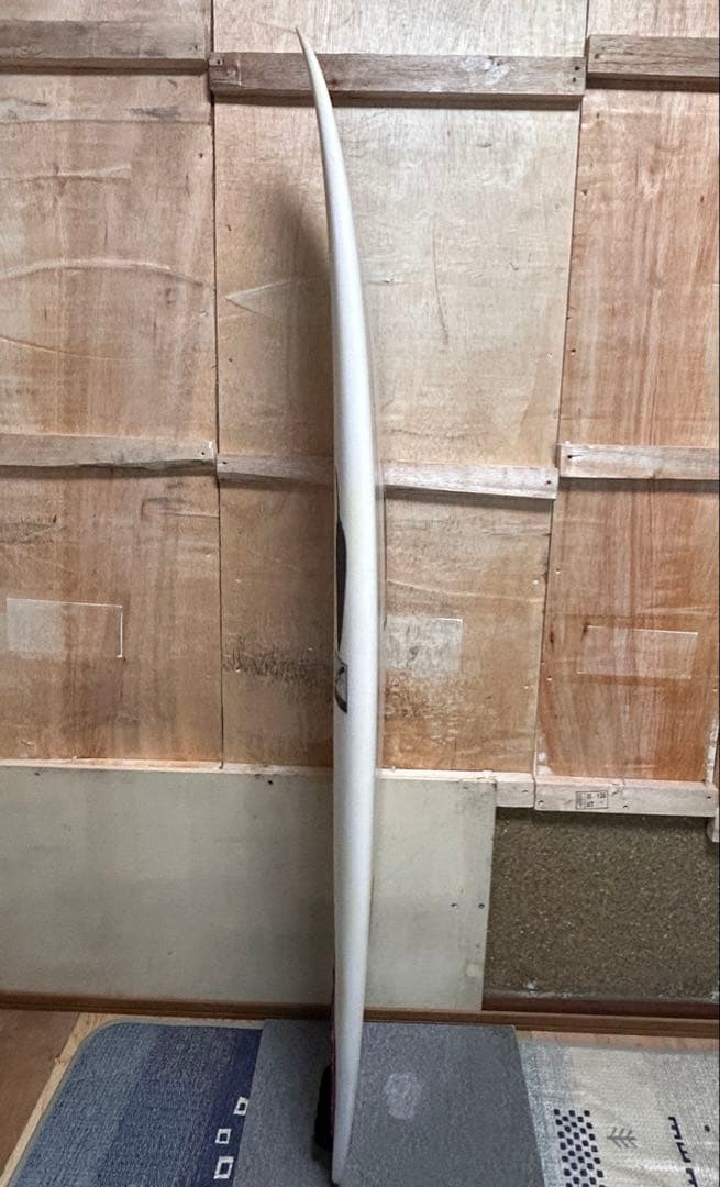 イ*チ様 チリサーフボード　ホットナイフ　5'8''TWIN TECH、超軽量E