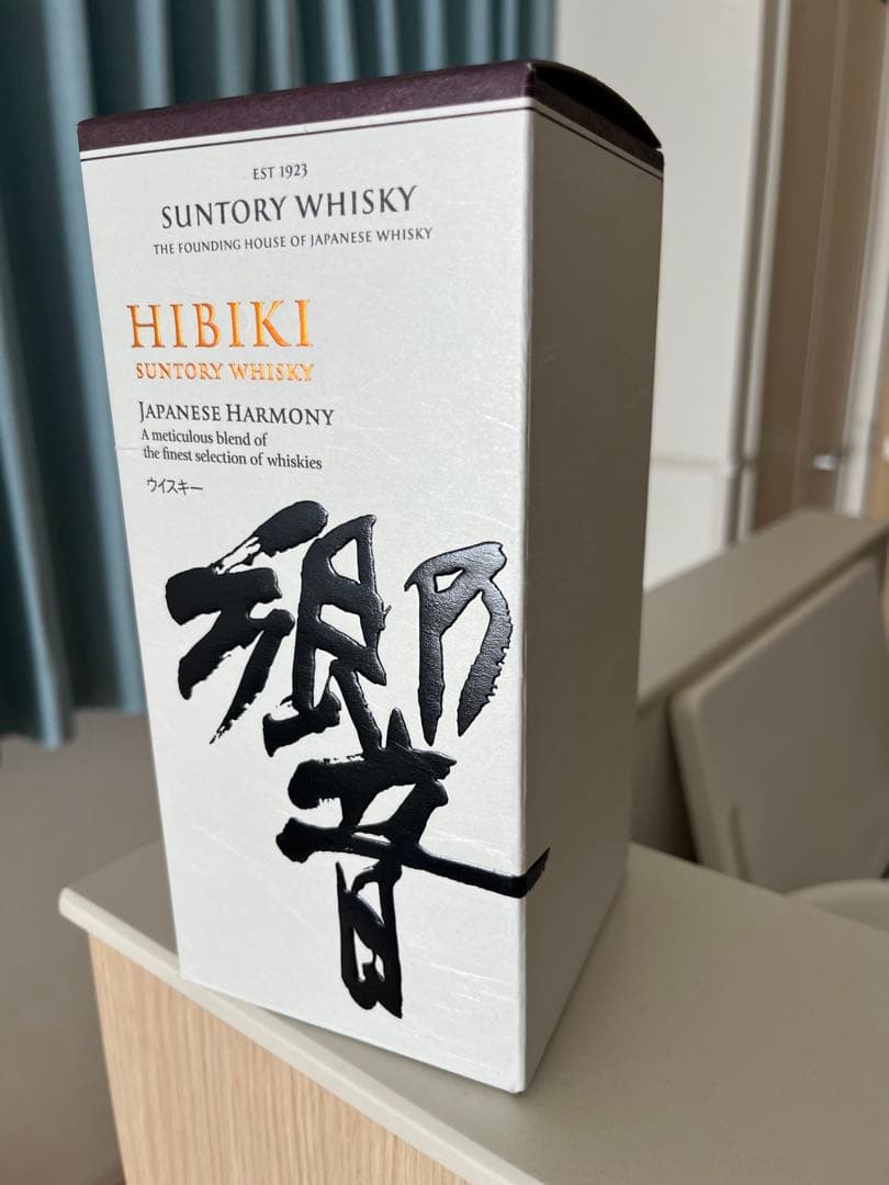 ウイスキー SUNTORY HIBIKI JAPANESE HARMONY 700ml