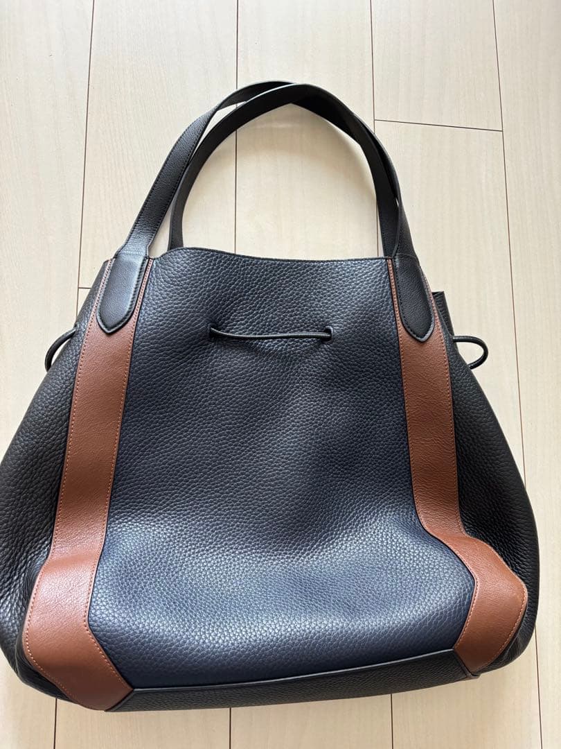 新品同様　マルベリー ミリー (Mulberry Millie Tote)袋付き