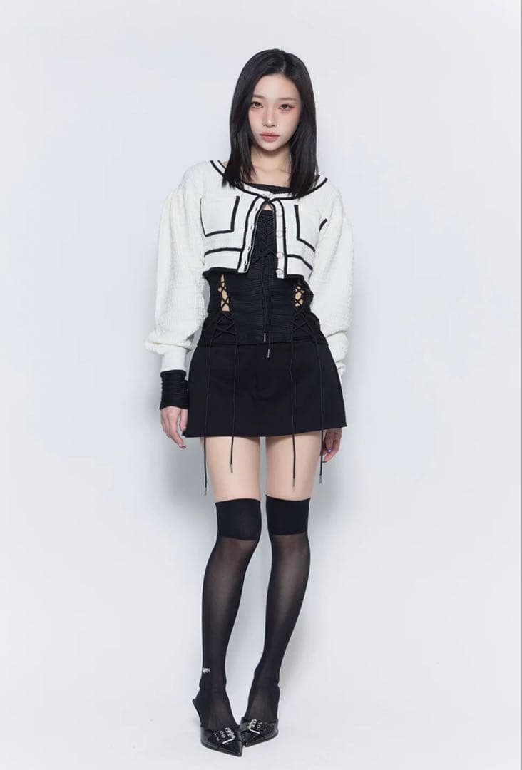 スカート THEREDTHREAD back pleats skirt