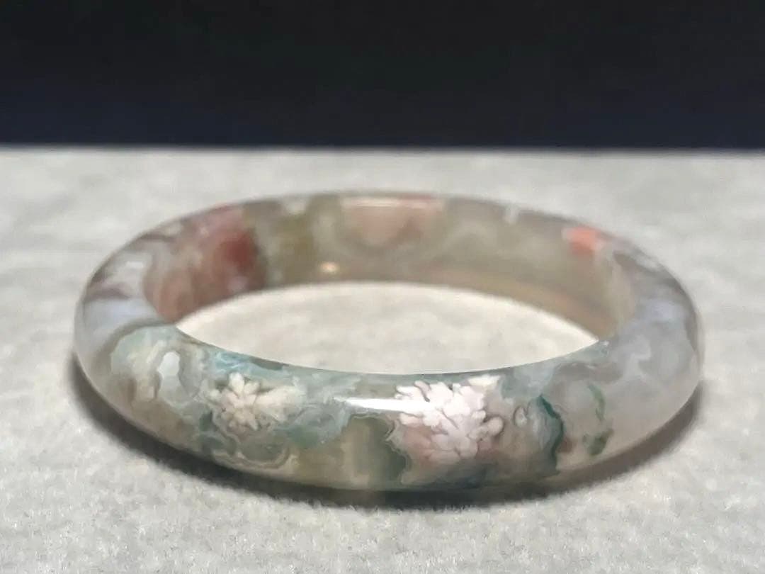 天然　桜瑪瑙バングル　57mm