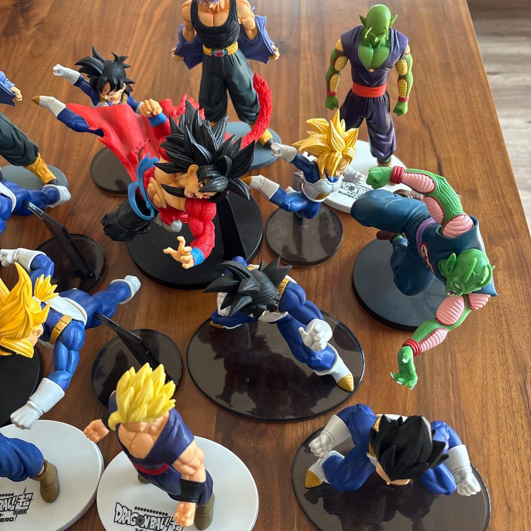 ドラゴンボールフィギア　まとめ売り　２６体