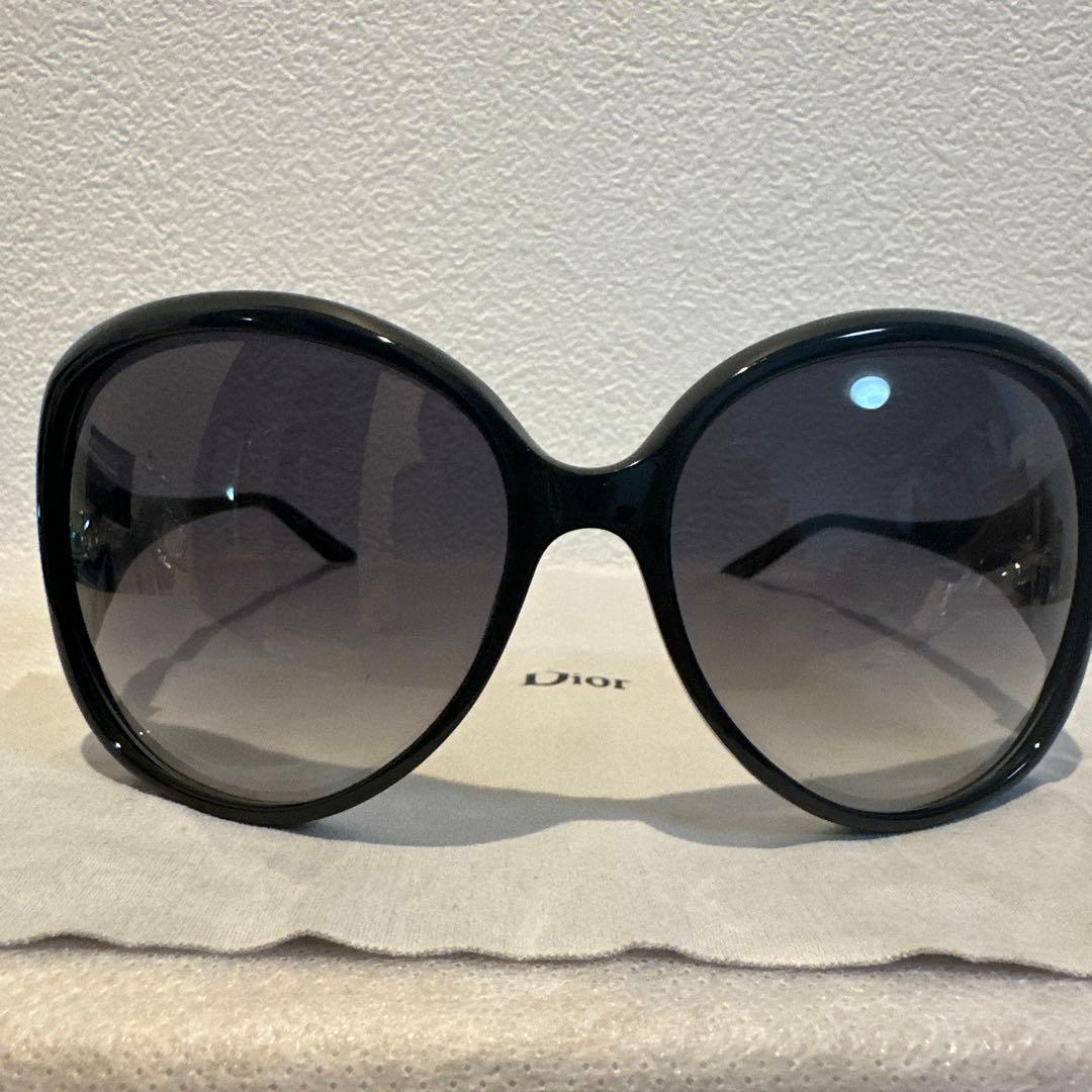 Dior サングラス ブラック　ケース付き