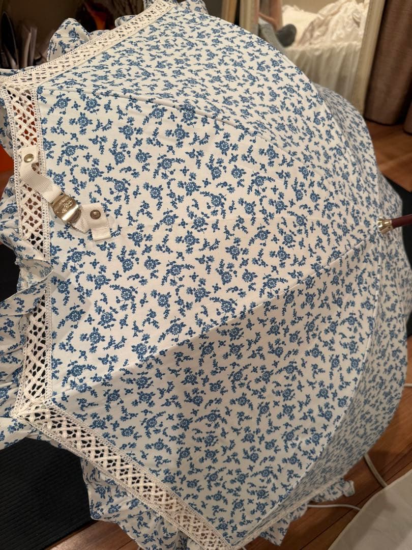専用です！ラルフローレン　青い花柄の日傘 木製ハンドル