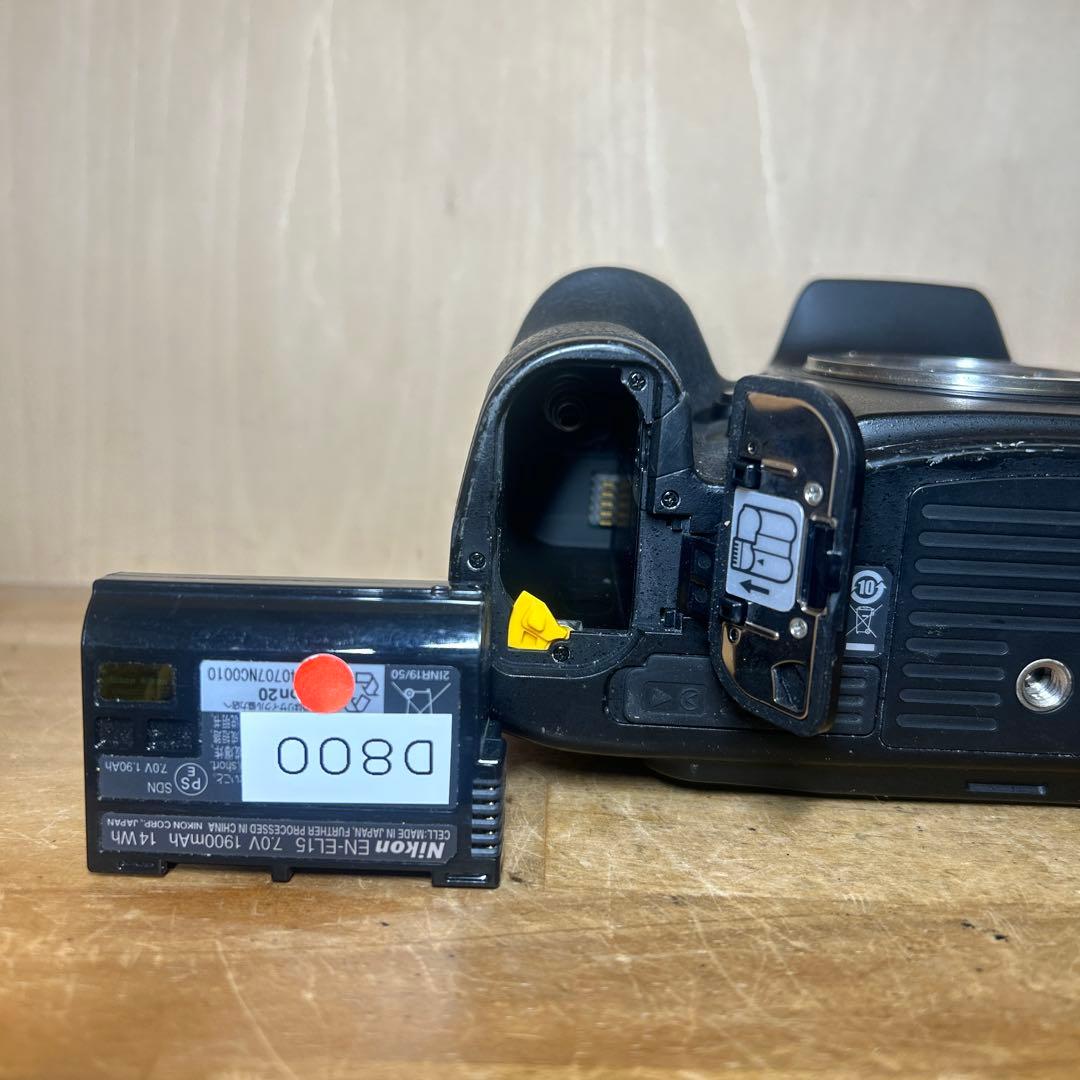 よっさん　Nikon D800 ニコン人気名機　完動極美品